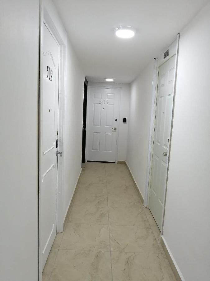 Departamento Alejandro - Completo Y Amplio Departamento En Una Zona Muy Tranquila De La Cdmx مدينة مكسيكو المظهر الخارجي الصورة